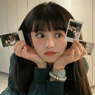 圣洁的艾曼妞